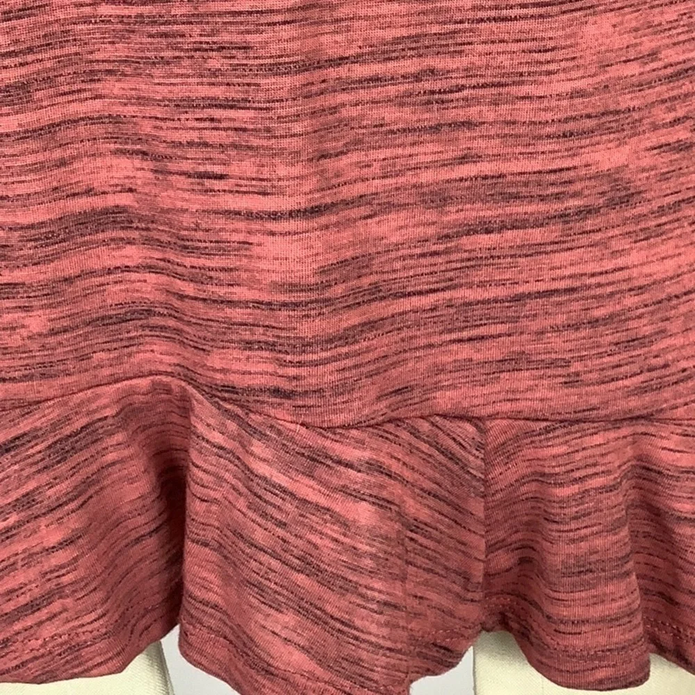 Energy world wear Top w/ removable Scarf - Picture 5 of 6